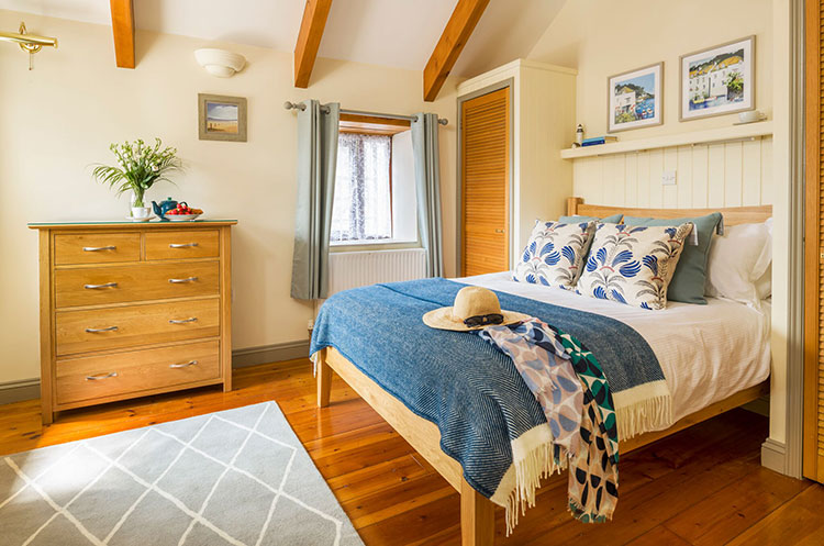 double bedroom